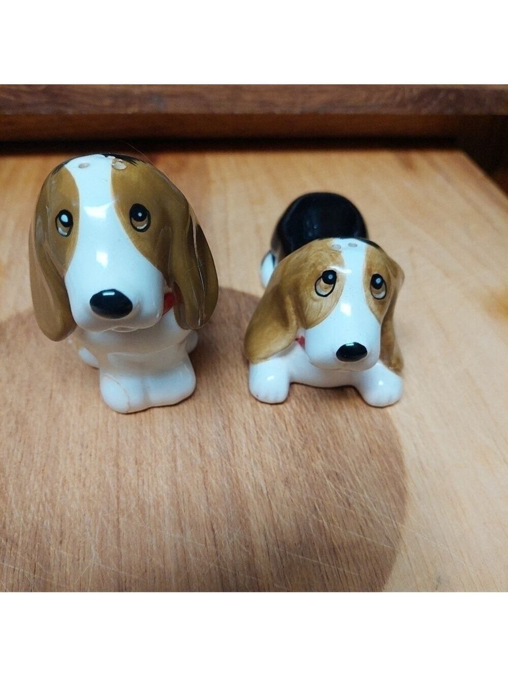 Vintage* Ceramic Bassett Hound Pups Salt & Pepper Shakers